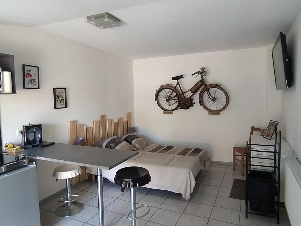 "Le Maloya" Chalets Independants -Chambre Balneo - Relais Motards ลากูน ภายนอก รูปภาพ