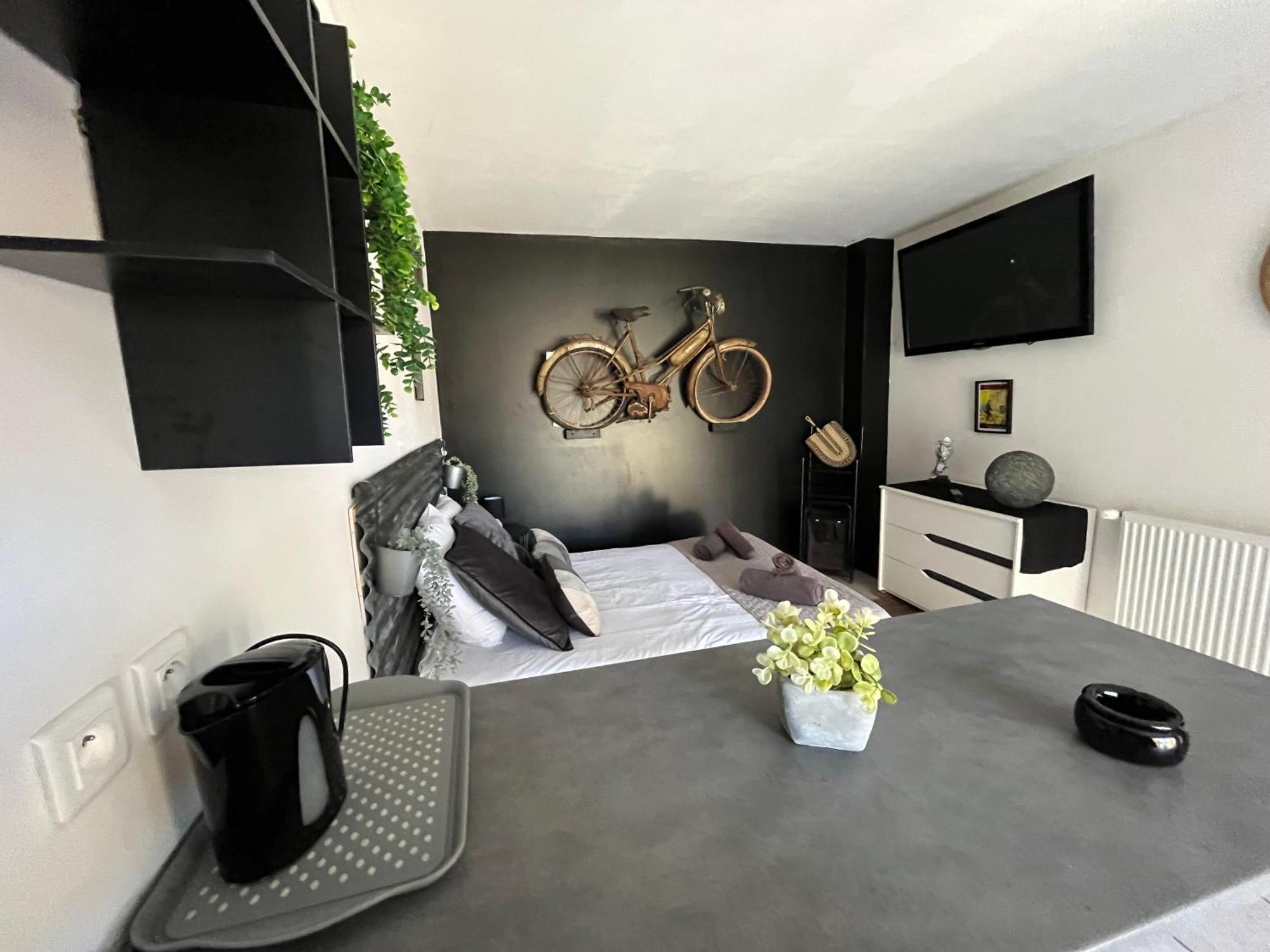 "Le Maloya" Chalets Independants -Chambre Balneo - Relais Motards ลากูน ภายนอก รูปภาพ