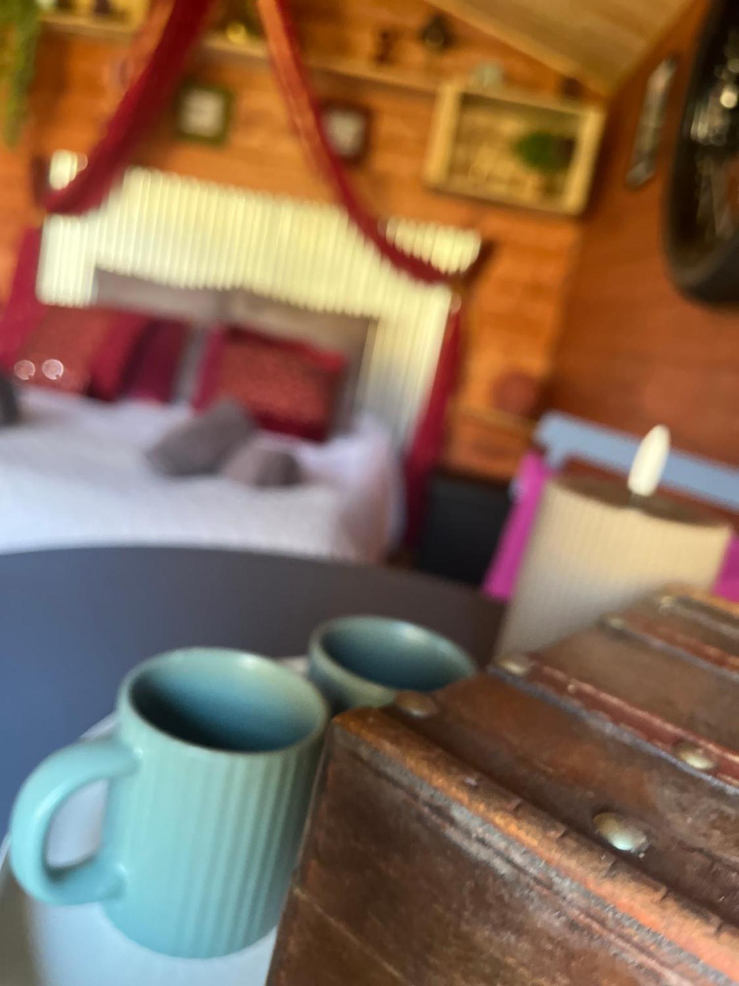 "Le Maloya" Chalets Independants -Chambre Balneo - Relais Motards ลากูน ภายนอก รูปภาพ