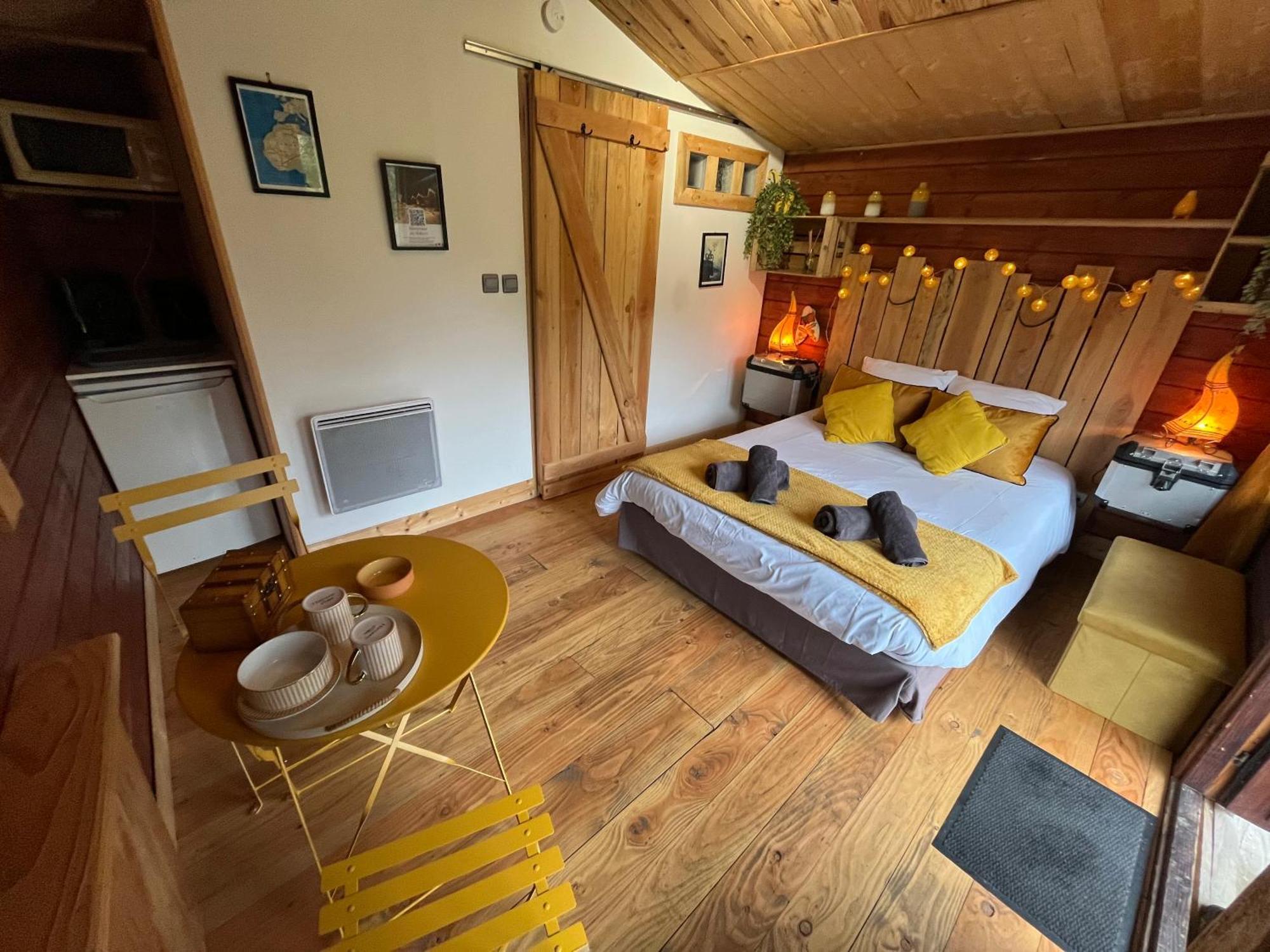 "Le Maloya" Chalets Independants -Chambre Balneo - Relais Motards ลากูน ภายนอก รูปภาพ