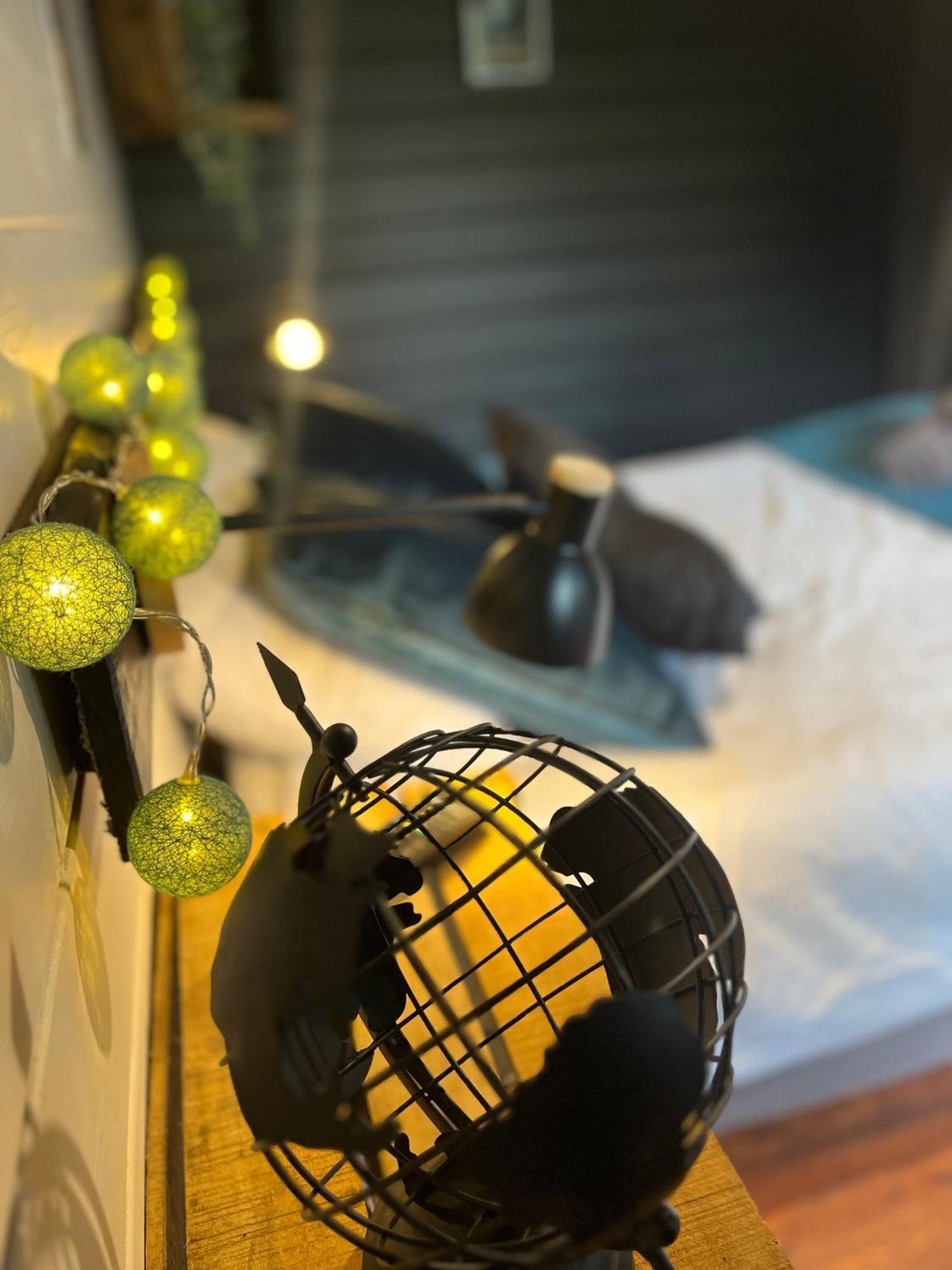 "Le Maloya" Chalets Independants -Chambre Balneo - Relais Motards ลากูน ภายนอก รูปภาพ