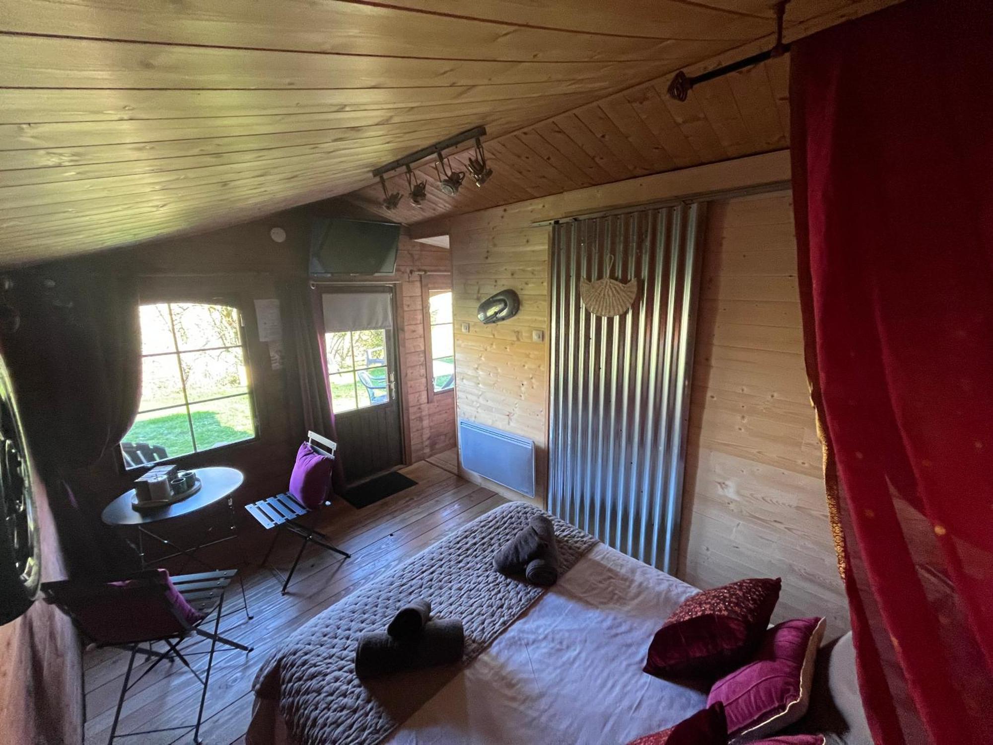 "Le Maloya" Chalets Independants -Chambre Balneo - Relais Motards ลากูน ภายนอก รูปภาพ